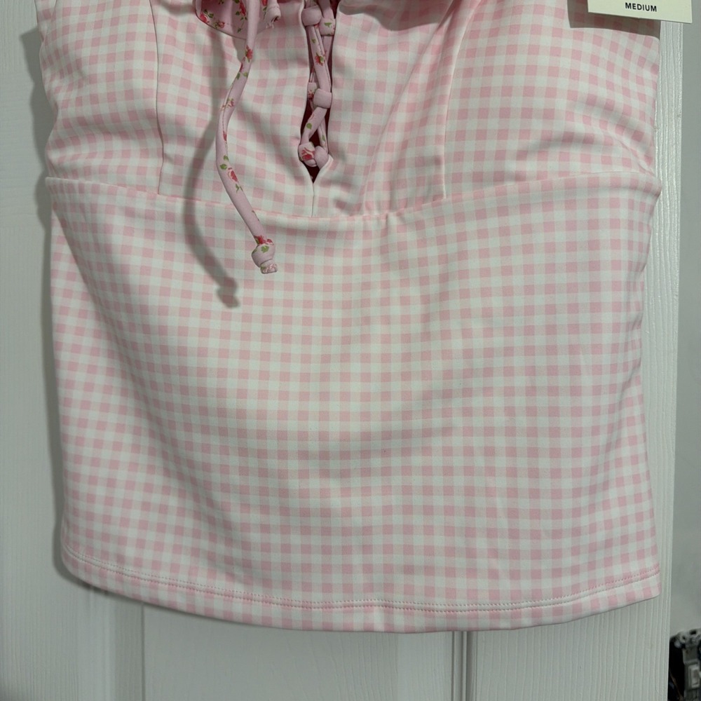 Blogilates Ruffle Lace Up Tank Pink Gingham Floral Activewear Top Medium NWT - Picture 3 of 8